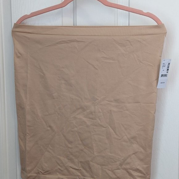 Seamless Shapewear - Picture 1 of 4